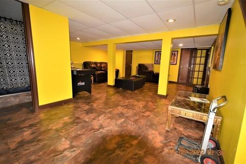 21 Radner St, Springfield, MA 01129 photo 32