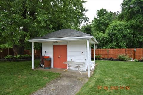 21 Radner St, Springfield, MA 01129 photo 7