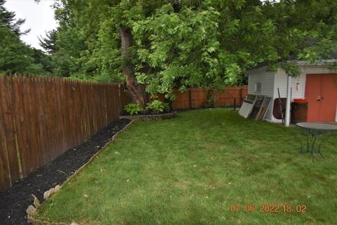 21 Radner St, Springfield, MA 01129 photo 6
