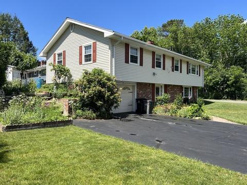 52 Crest Rd, Framingham, MA 01702 photo 1