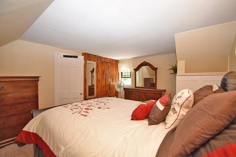 4 Maple Cir, Randolph, MA 02368 photo 23