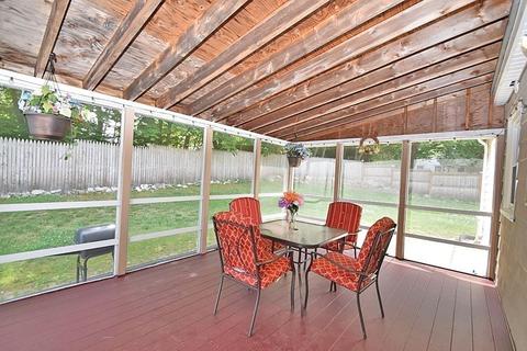4 Maple Cir, Randolph, MA 02368 photo 34
