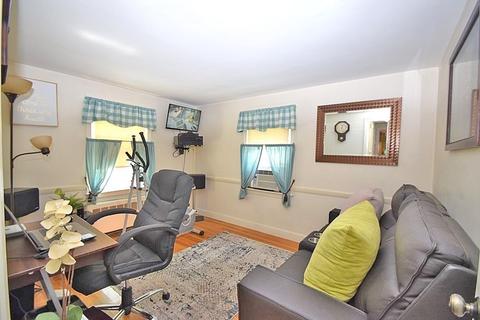 4 Maple Cir, Randolph, MA 02368 photo 17