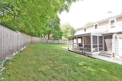 4 Maple Cir, Randolph, MA 02368 photo 35