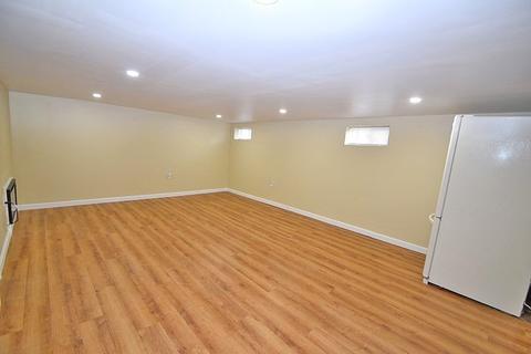 4 Maple Cir, Randolph, MA 02368 photo 29