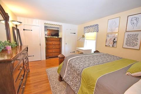 4 Maple Cir, Randolph, MA 02368 photo 16