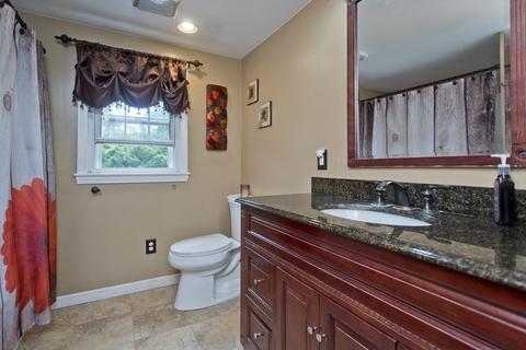 39 Crestview Dr, West Springfield, MA 01089 photo 18
