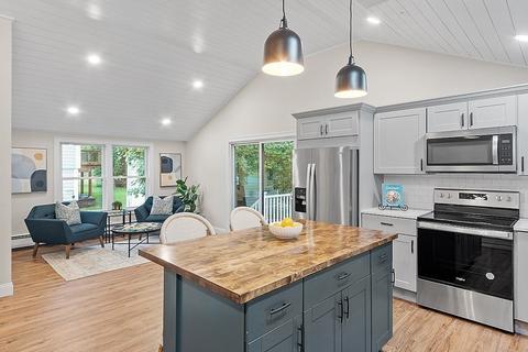 23 Prospect St, Maynard, MA 01754 photo 4