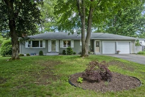 169 Forest Hills Rd, Springfield, MA 01128 photo 2