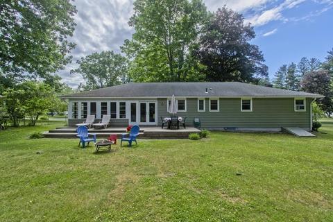 169 Forest Hills Rd, Springfield, MA 01128 photo 27