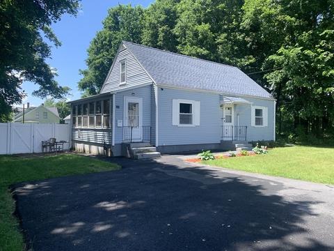 24 Day Ln, Webster, MA 01570 photo 3
