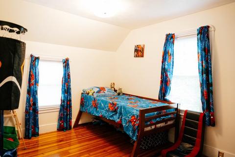 64 Lyndale St, Springfield, MA 01108 photo 13