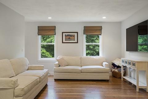 2 Silver Mine Ln, Georgetown, MA 01833 photo 9
