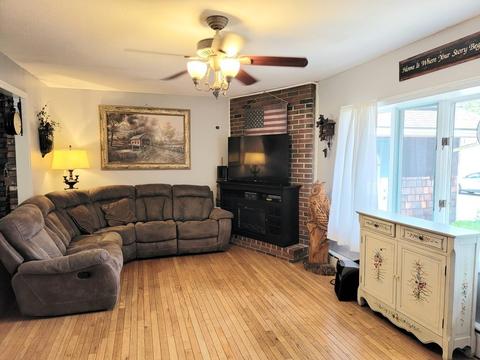 91 Gee St, Athol, MA 01331 photo 2