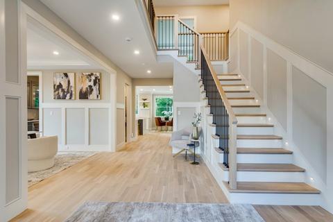 21 Hill St, Needham, MA 02494 photo 2