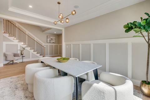 21 Hill St, Needham, MA 02494 photo 6