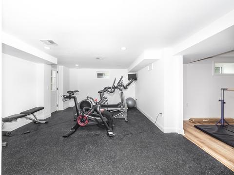 41 Wildwood Dr, Needham, MA 02492 photo 29