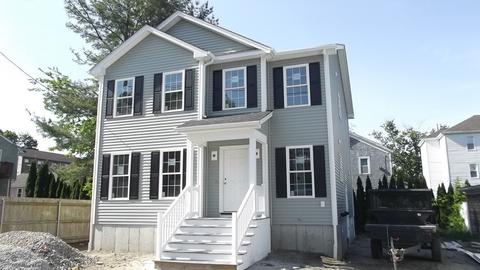 451 London St, Fall River, MA 02723 photo 1
