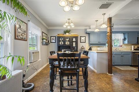 696 Hapgood St, Athol, MA 01331 photo 7