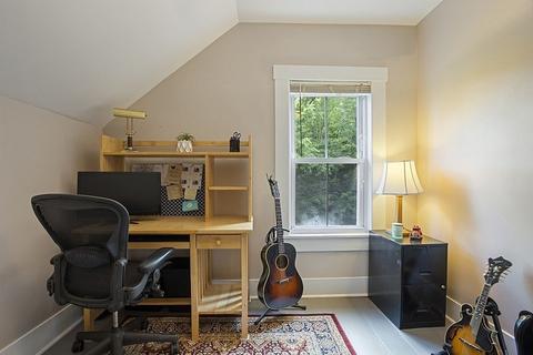 696 Hapgood St, Athol, MA 01331 photo 23