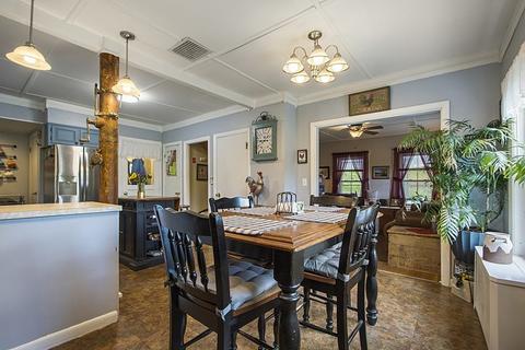 696 Hapgood St, Athol, MA 01331 photo 9