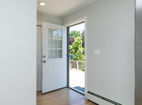 2 Chipman Rd, Beverly, MA 01915 photo 3