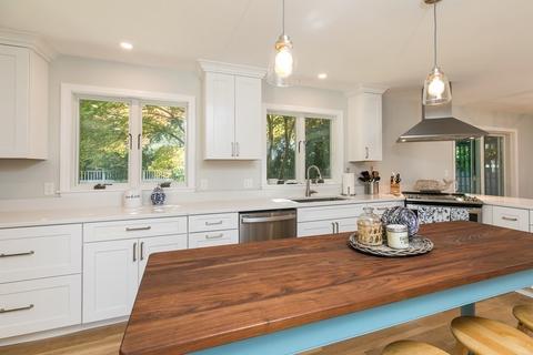 2 Chipman Rd, Beverly, MA 01915 photo 4