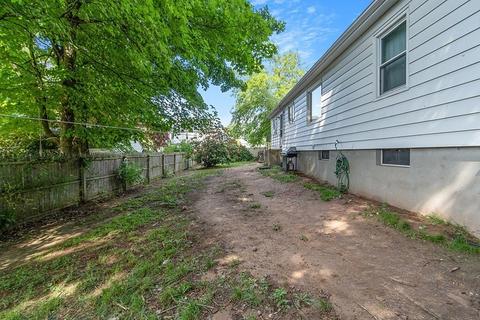 1319 Sumner Ave, Springfield, MA 01118 photo 28
