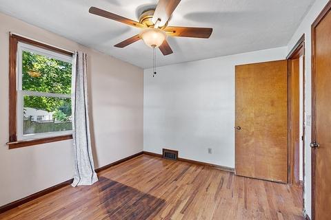 1319 Sumner Ave, Springfield, MA 01118 photo 6