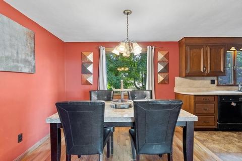 1319 Sumner Ave, Springfield, MA 01118 photo 14