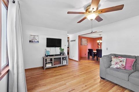 1319 Sumner Ave, Springfield, MA 01118 photo 4