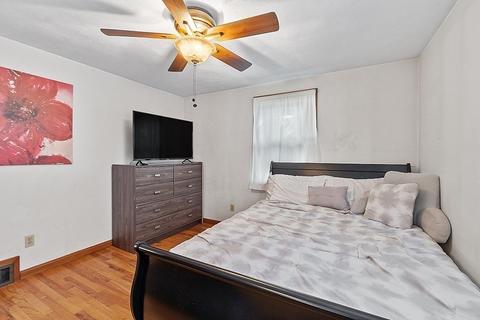 1319 Sumner Ave, Springfield, MA 01118 photo 13