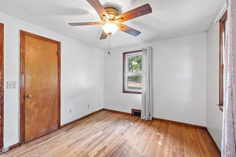 1319 Sumner Ave, Springfield, MA 01118 photo 8