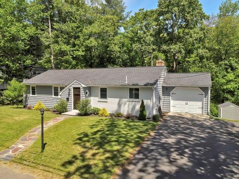 87 Dana Rd, Reading, MA 01867 photo 2