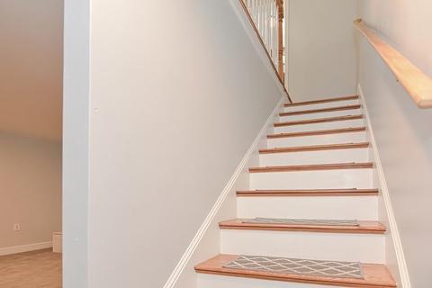 87 Dana Rd, Reading, MA 01867 photo 36