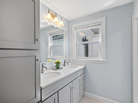 327 Plain, Millis, MA 02054 photo 14