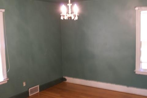 69 Bangor St, Springfield, MA 01118 photo 12