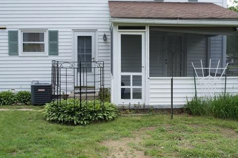 69 Bangor St, Springfield, MA 01118 photo 17