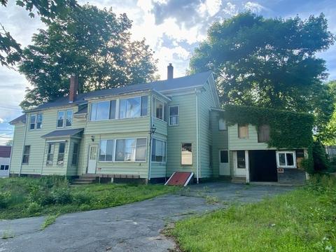 153 Maple St, Danvers, MA 01923 photo 3