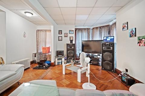 108 School St, Springfield, MA 01105 photo 7