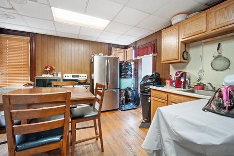 108 School St, Springfield, MA 01105 photo 15