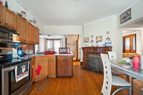 108 School St, Springfield, MA 01105 photo 8