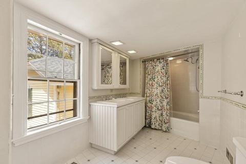 31 Boyles St, Beverly, MA 01915 photo 30