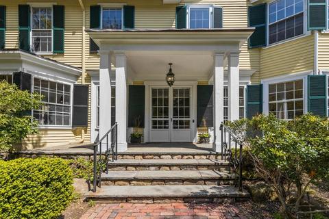 31 Boyles St, Beverly, MA 01915 photo 3