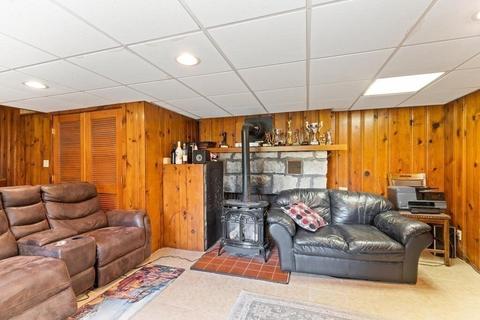 45 Marsh Ave, Worcester, MA 01605 photo 25