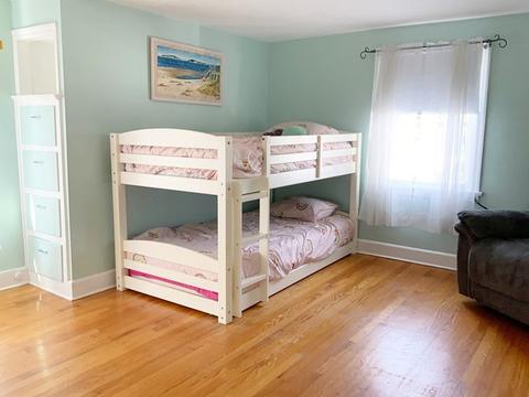 114 Gillette Ave, Springfield, MA 01118 photo 17