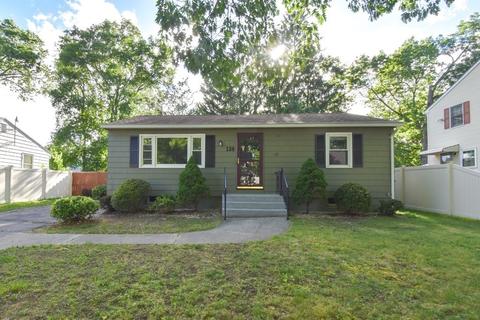 126 Clement St, Springfield, MA 01118 photo 1
