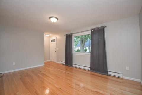 126 Clement St, Springfield, MA 01118 photo 12