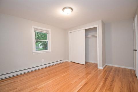 126 Clement St, Springfield, MA 01118 photo 14