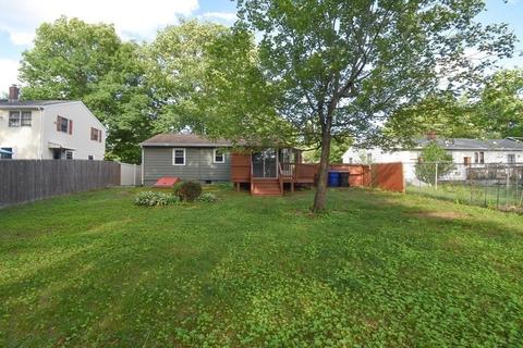 126 Clement St, Springfield, MA 01118 photo 37